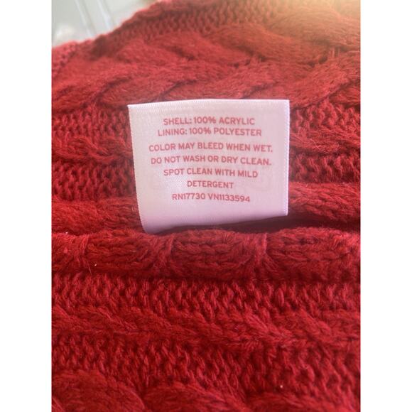 Wondershop at Target Christmas Tree Skirt Red Knit 48"-54” New, w/out packaging - Picture 3 of 3